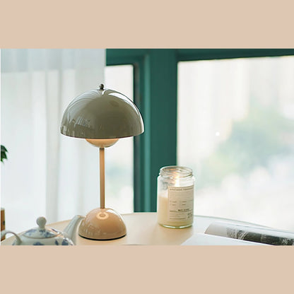 Flower Bud Table Lamp