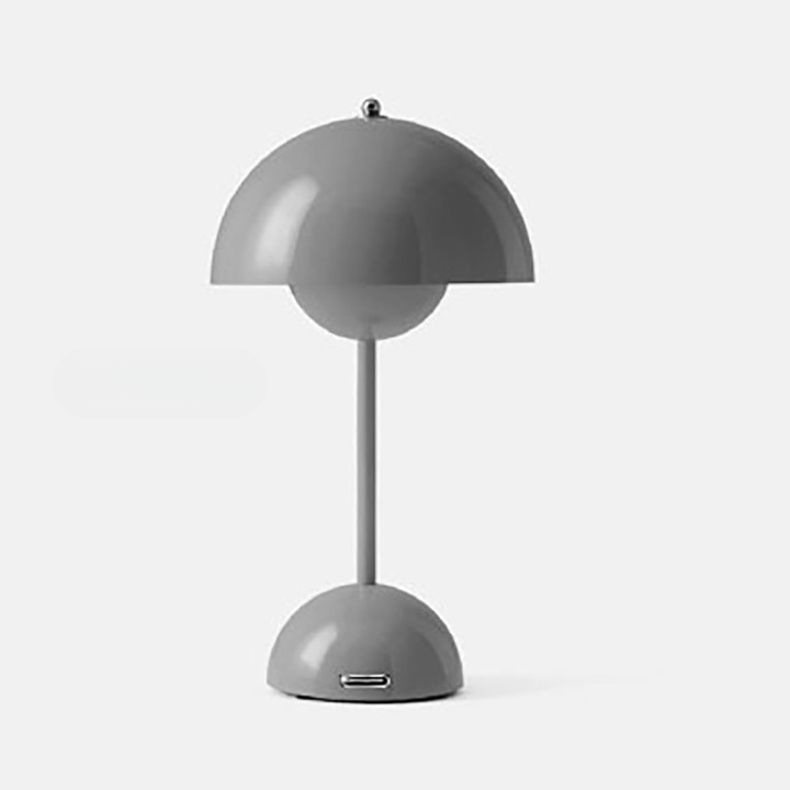 Flower Bud Table Lamp