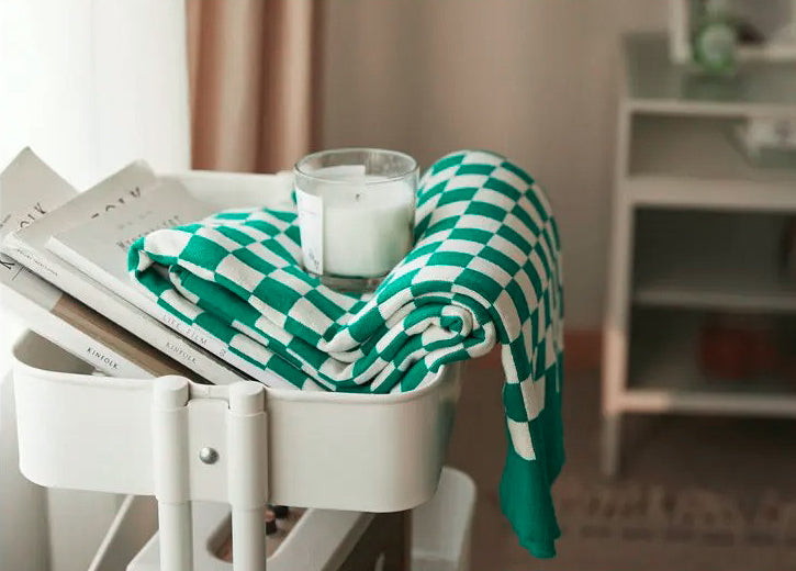 Green Blanket Retro Style Decor