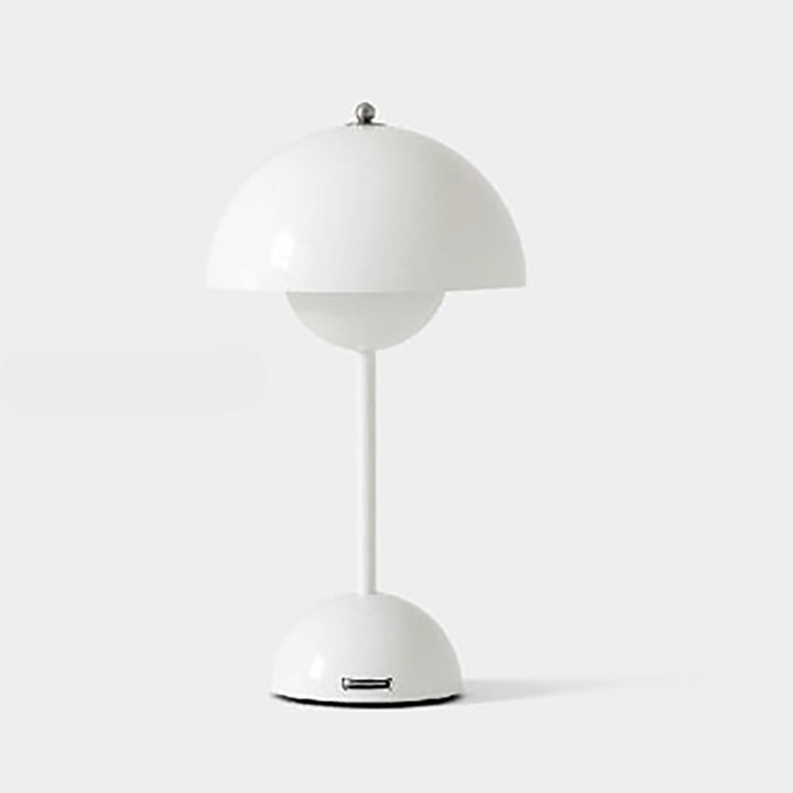 Flower Bud Table Lamp